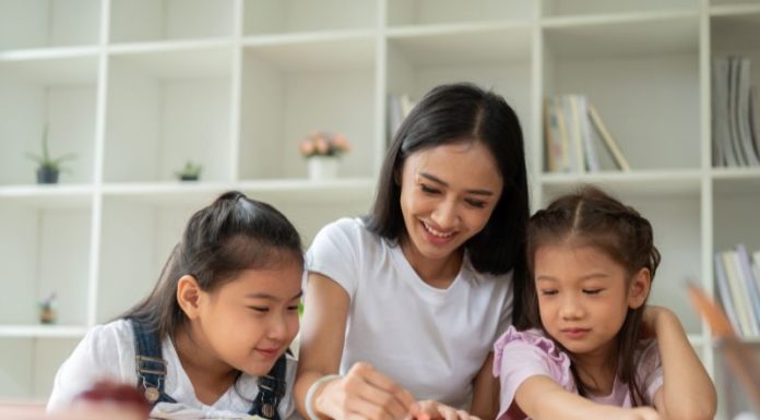 5 Parenting Mistakes That Can Drive a Wedge Between Your Children