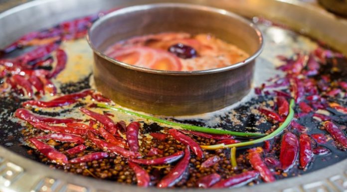 The 5 Common Foods on Your Plate that Increase the Risk of Esophageal Cancer