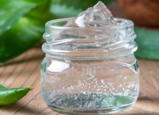 The Ultimate Travel Beauty Kit: 5 Versatile Products for a Radiant, On-the-Go Glow