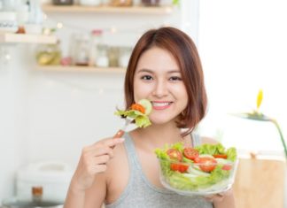 5 Bad Habits That Can Cause Sagging Breasts