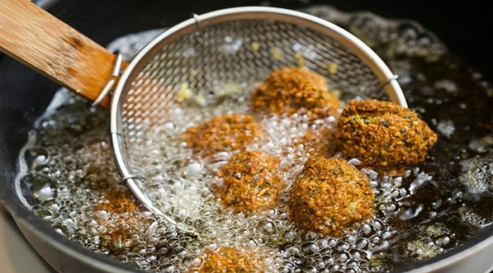 7 Frying Mistakes That Ruin Your Food