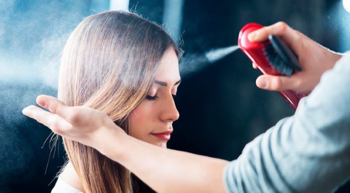 7 Daily Habits That Ruin Your Nails Without You Even Realizing