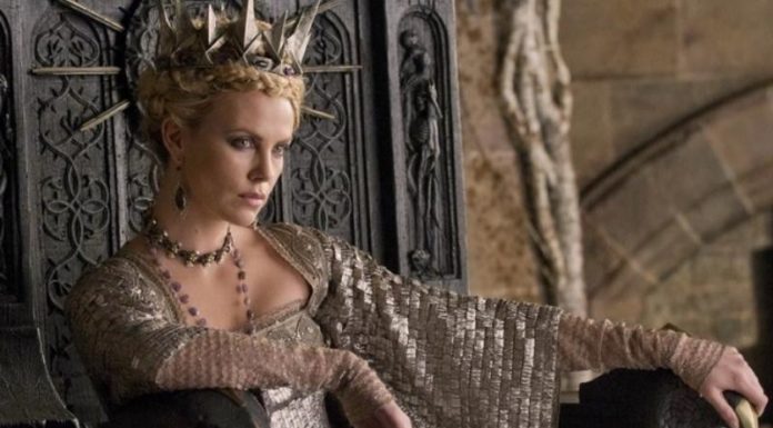 8 Easy and Beautiful Witch Halloween Costume Ideas