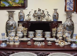 What’s the Right Number of Glasses of Water to Place on the Ancestral Altar: 3 or 5?