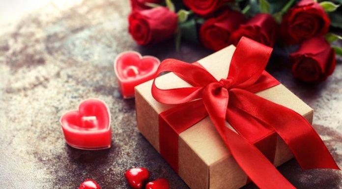 The Ultimate Guide to Choosing a Unique Valentine’s Day Gift for Your Girlfriend