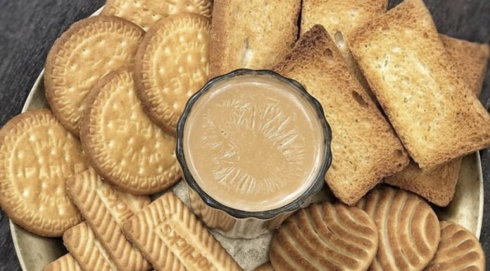 The Ultimate Guide to Biscuit vs. Cookie: What’s the Difference?