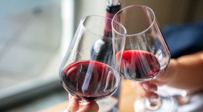 What to Eat to Prevent Sun Damage?