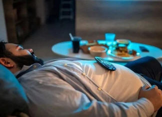 Should You Sit, Lie Down, or Stand After Eating?