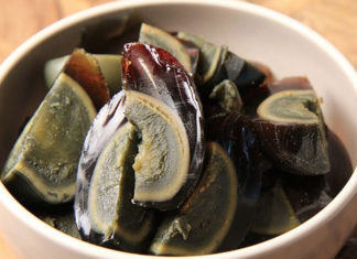 Is It Safe to Eat Century Eggs With Tree Branch-Like Patterns Inside?