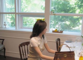 The Ultimate Style Guide: 4 Creative Ways to Pair Tees and Tank Tops for a Standout Summer Look