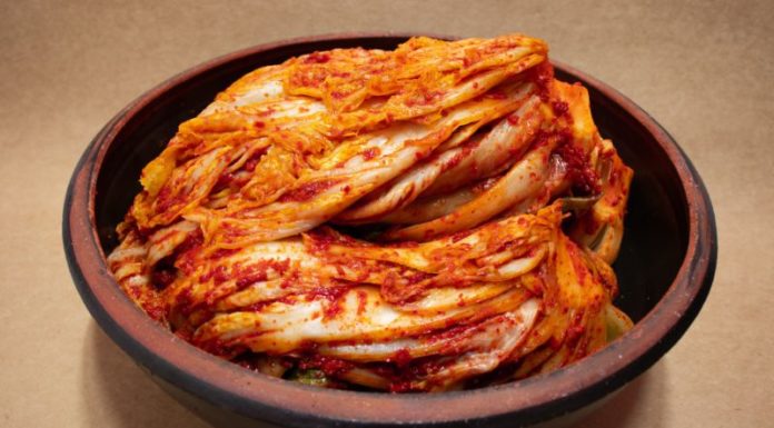 Is Kimchi Safe for Pregnant Women? Tips for Moms-to-be on Eating Kimchi
