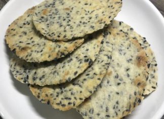 Is Sesame Rice Cracker Safe for Pregnant Women? Tips for Consumption During Pregnancy