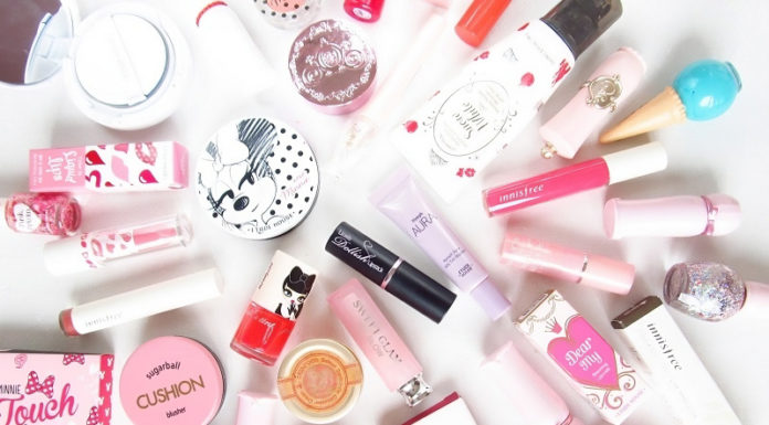 Shield Your Skin: 5 Summer Travel Skincare Rules to Follow