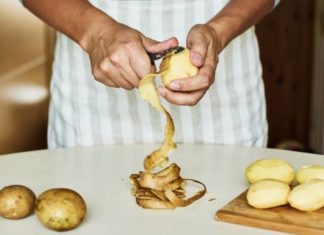 The Secret to Combating Premature Greying with Potatoes: A Simple and Effective Solution