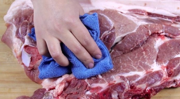 The Secret Weapon of Savvy Butchers: Unveiling the Mystery Behind Using Cloth to Wipe Meat