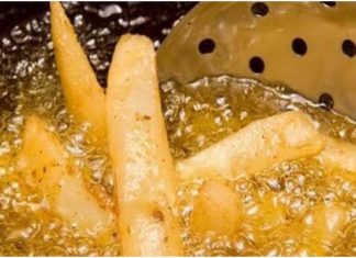 The Secret to Less Greasy Stir-Fries and Deep-Fries