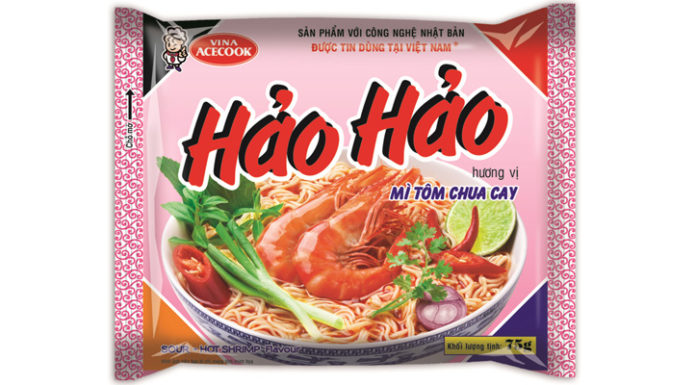 The Ultimate Guide to Creating a Crunchy Noodle Stir-Fry: Transforming Instant Noodles into a Delicious Feast