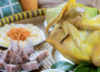 The Ultimate Guide to Boiling Chicken: A Delicious and Visually Appealing Treat