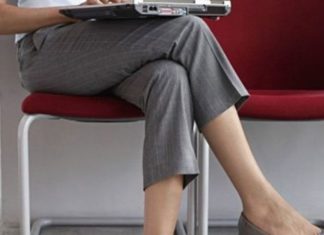 6 Easy Tricks to Keep Your Clothes Wrinkle-Free All Day Long