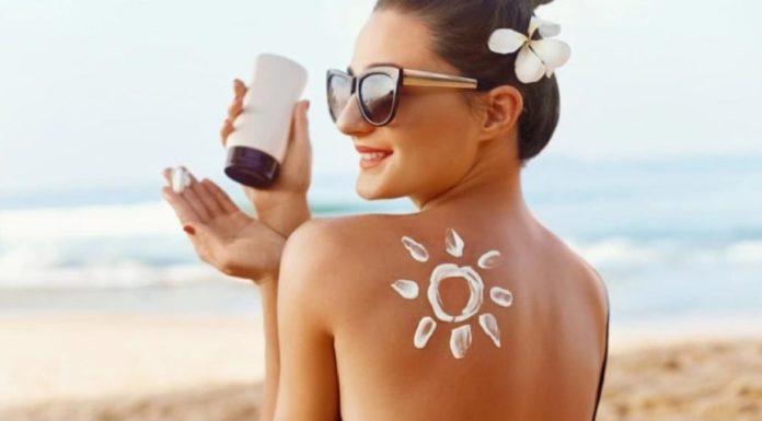 Why You Should Apply Sunscreen Before Going for a Swim