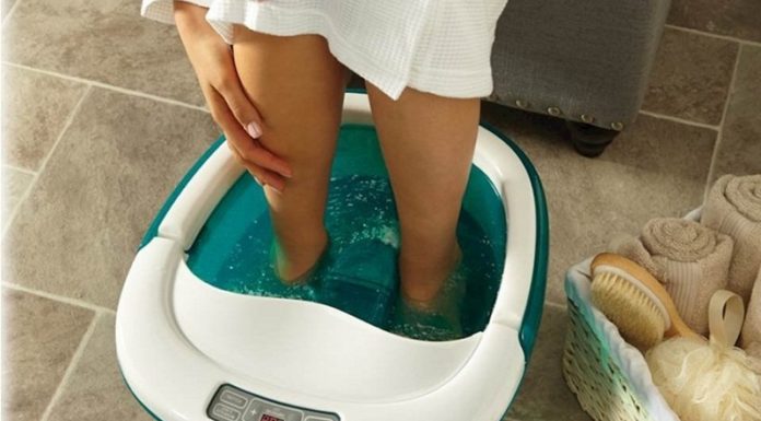 What is a Foot Spa? Benefits and Who Should Use It?