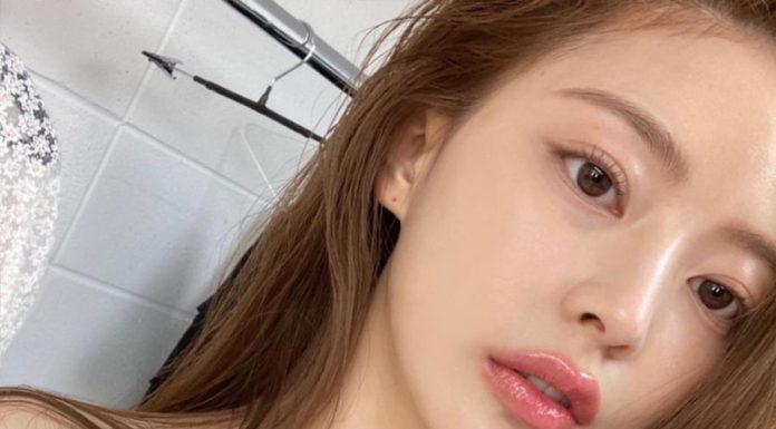 6 Simple Exercises to Target Eye Bags and Sagging Skin for a Youthful Appearance