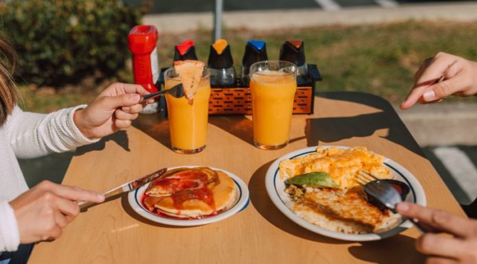 Is a Savory or Sweet Breakfast the Healthiest Option?