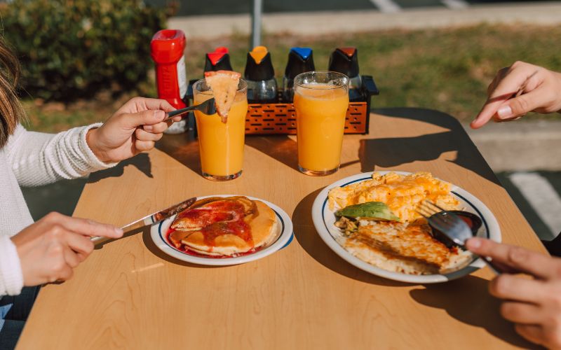 Is a Savory or Sweet Breakfast the Healthiest Option?