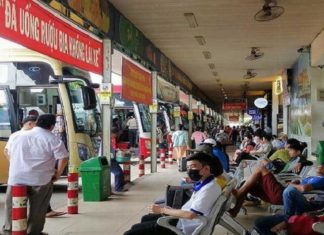 “Avoiding Theft at Bus Stations: Tips for a Safe Journey Home”