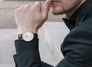 The Art of Wearing a Watch: A Guide to Stylish and Proper Watch Etiquette
