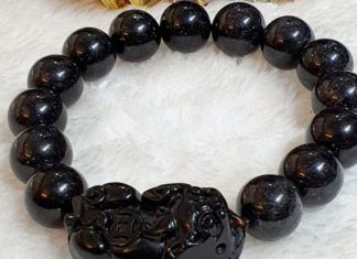 The Ultimate Guide to Choosing Feng Shui Stones for Wood Element People: Attract Luck and Peace