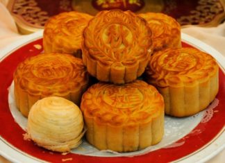 The Ultimate Guide to Selecting and Preserving the Perfect Mooncakes