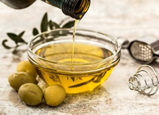 The Ultimate Guide to Choosing Healthy Cooking Oils: A Tasty Path to Wellness