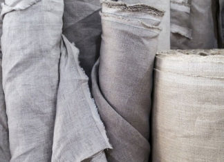 “The Ultimate Guide to Washing Linen Clothes: Preserve Color and Smoothness”