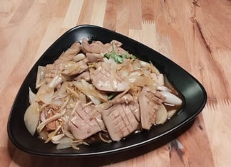 How to Make Stir-Fried Crispy Pork Kidney with Ginger: A Delicious, Tangy Treat