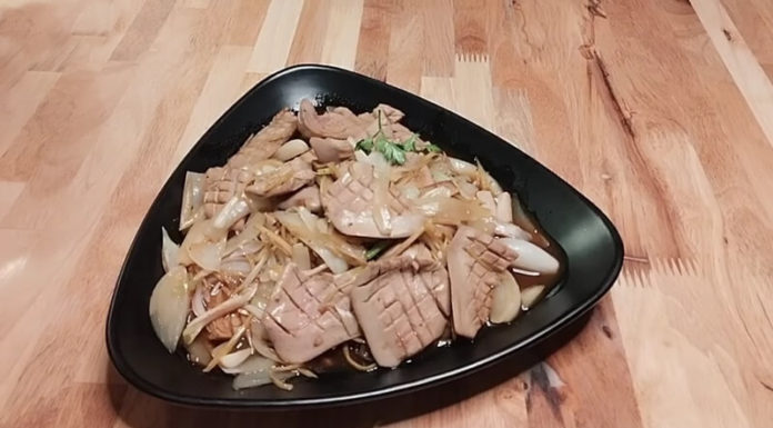 How to Make Stir-Fried Crispy Pork Kidney with Ginger: A Delicious, Tangy Treat