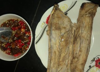 The Ultimate Guide to Grilled Stingray: A Tasty Treat with Tamarind Dipping Sauce