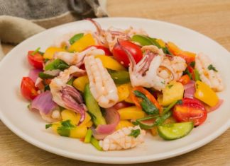 The Secret to Mouth-Watering Sweet and Sour Squid: A Culinary Adventure