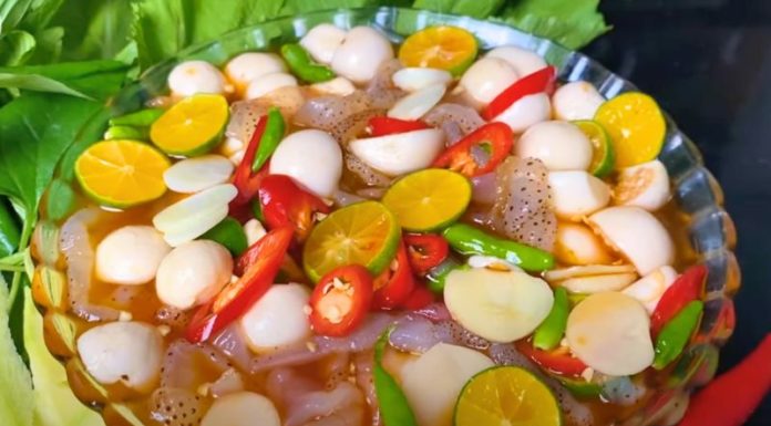 “The Ultimate Guide to Making Crispy and Delicious Marinated Sea Cucumber with Fish Sauce and Green Mustard.”