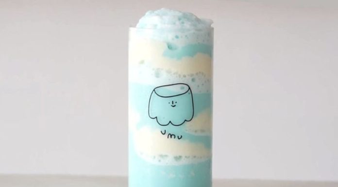 The Best Fluffy Yogurt Smoothie for a Hot Summer’s Day