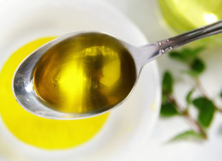 The Ultimate Guide to Removing Adhesive from Glass: A Speedy Solution