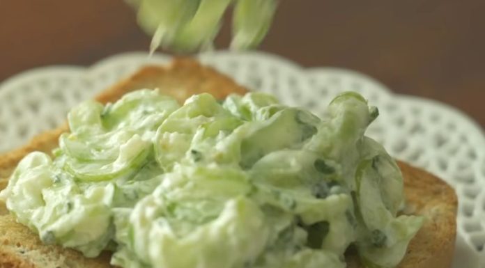 The Ultimate Crunchy, Refreshing, and Easy Cucumber Salad Recipe for a Bright Start to Your Day