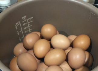The Secret to Achieving Egg-Cellent Boiled Eggs: Unveiling the Waterless Way