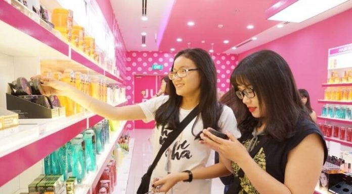 The Ultimate Guide to Ordering Authentic Thai Cosmetics: A Simple and Cost-Effective Approach