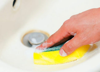 The Ultimate Guide to Cleaning Your Toilet: An Efficient and Cost-Effective Approach
