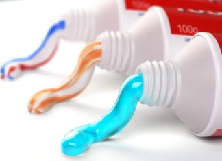 “The Ultimate Guide to Fresh Feet: Using Toothpaste to Combat Foot Odor”