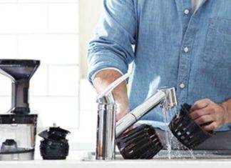 The Ultimate Guide to Cleaning Your Slow Juicer: A Spotless Machine, Free of Grime and Gunk