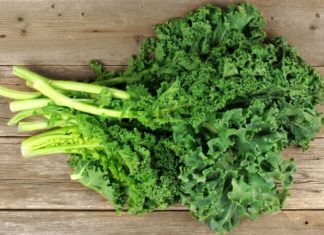 Is Raw or Cooked Kale Better for You?