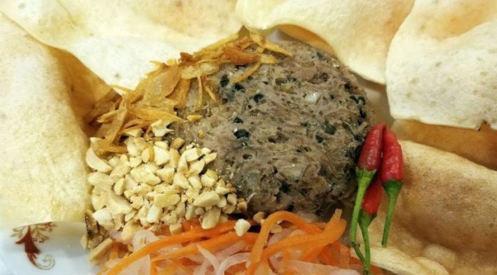 What is Cha Dum? How is it Made and What is it Best Served With?