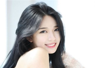 6 Natural Ingredients for a Brighter, More Radiant Complexion